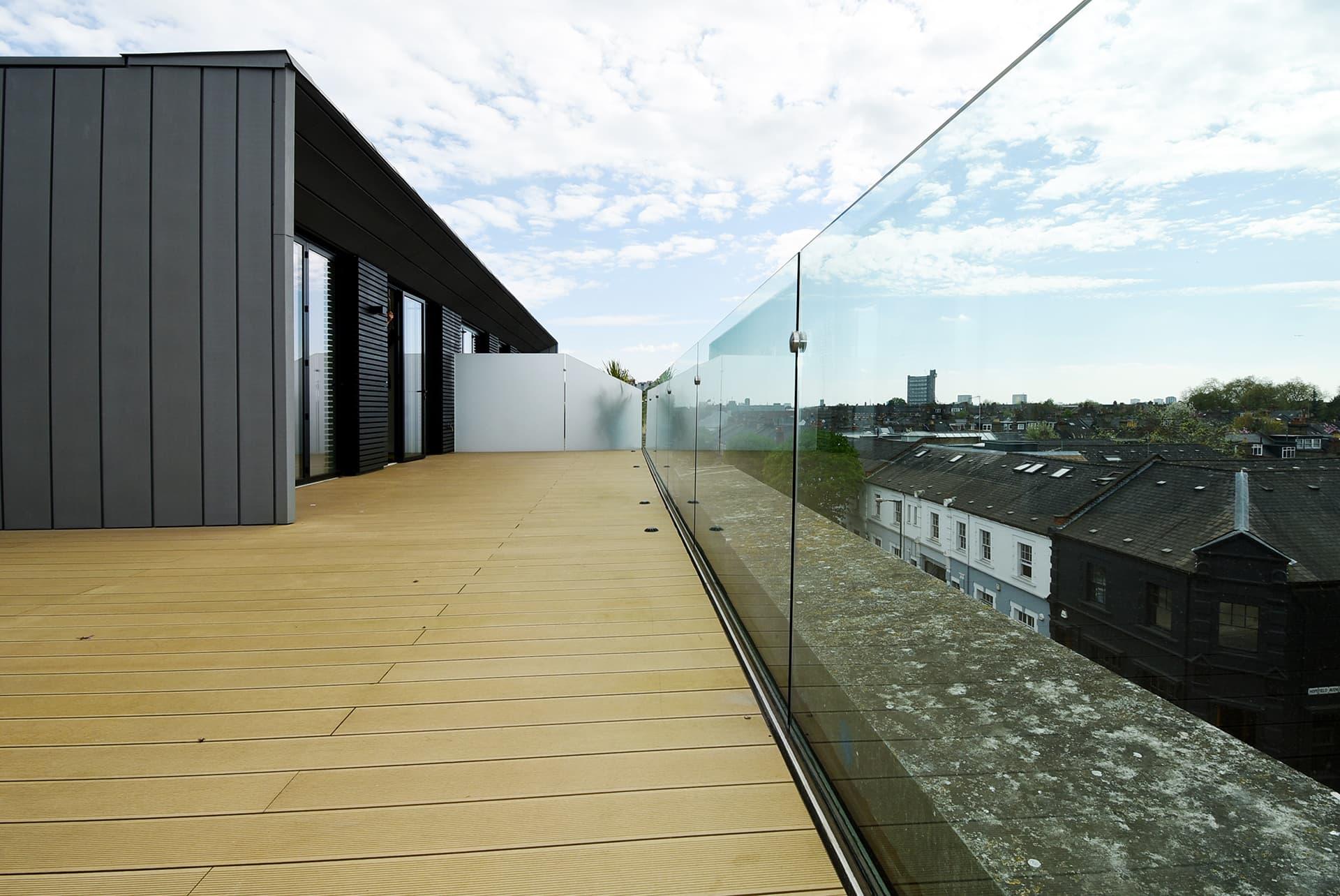 Glasshouse structure